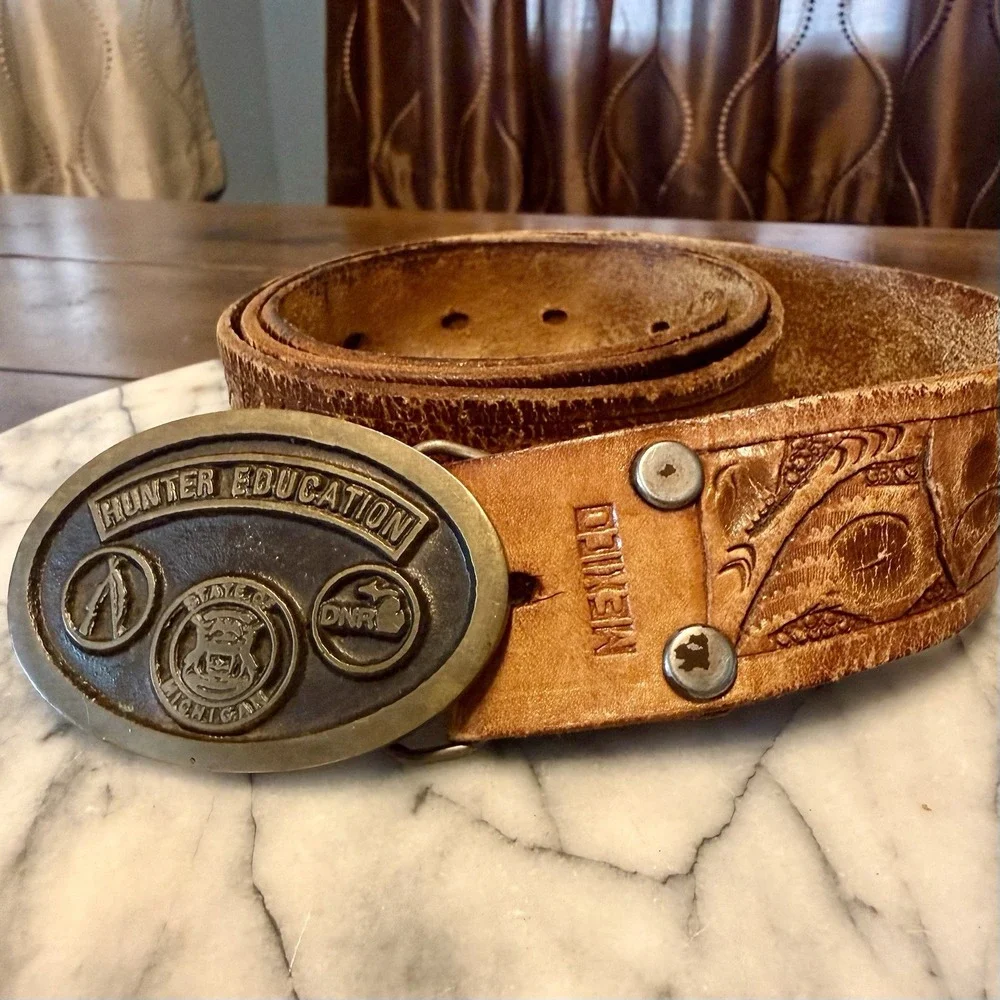 VTG 70s Tooled Leather Western Belt Men 38-44